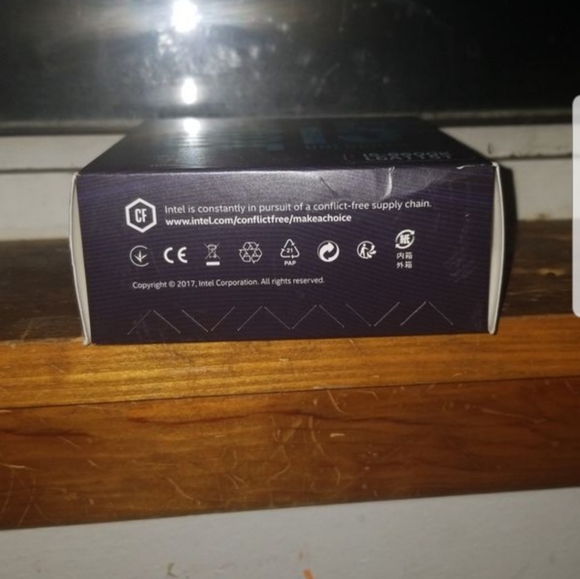 Intel i5-8600k Unlocked Core Processor 8th Gen - Picture 6 of 8